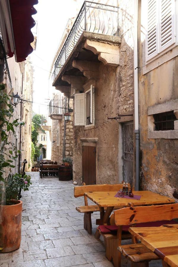 Nona Zena Lägenhet Korčula Exteriör bild
